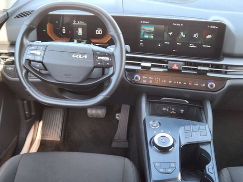 Certified 2026 Kia Sportage LX FWD image 27