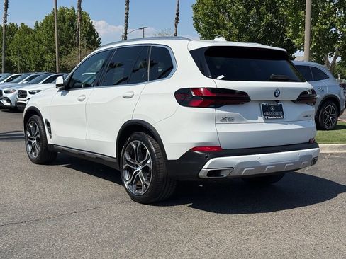 Used 2024 BMW X5 sDrive40i w/ Parking Assistance Package RWD image 8