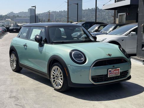 New 2026 MINI Cooper S FWD image 2