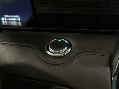 Used 2020 Lincoln Navigator Black Label AWD/4WD image 12