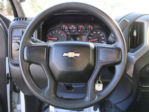 Used 2019 Chevrolet Silverado 1500 W/T w/ Trailering Package image 28