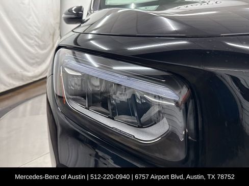 Certified 2025 Mercedes-Benz GLB 250 image 12