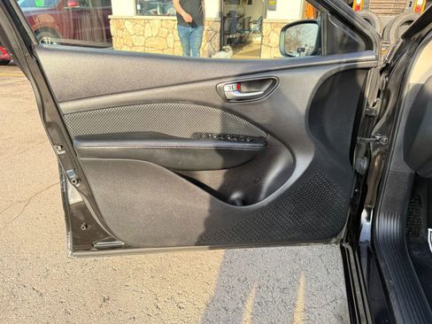 Used 2015 Dodge Dart SE w/ Convenience Group image 16