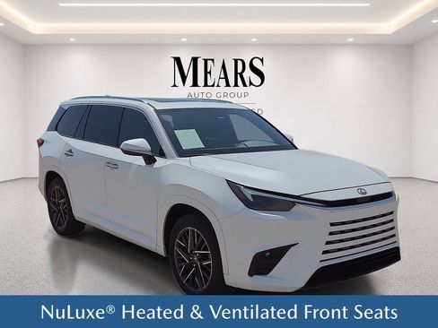 Used 2024 Lexus TX 350 AWD w/ Captains Chair Package image 8