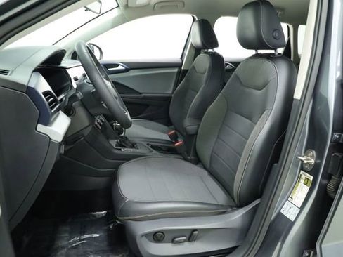 Used 2022 Volkswagen Taos SE image 26