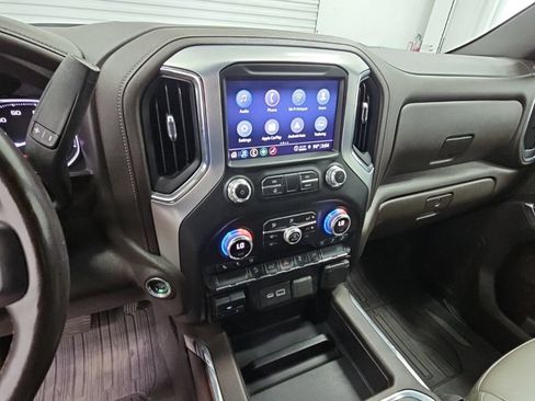 Certified 2021 GMC Sierra 1500 SLT w/ SLT Premium Package AWD/4WD image 13