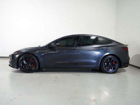 Used 2025 Tesla Model 3 Performance AWD/4WD image 10