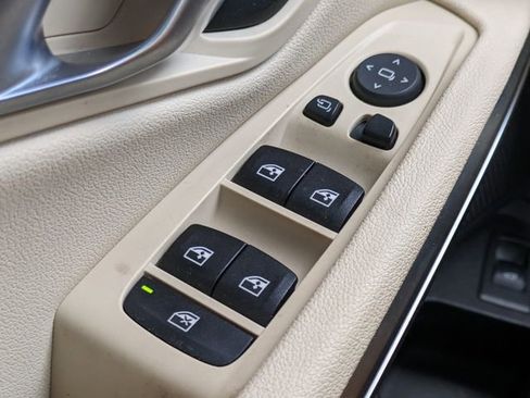 Used 2021 BMW 330i Sedan w/ Convenience Package image 22