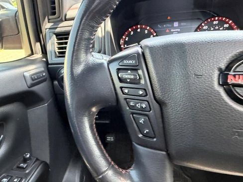 Used 2021 Nissan Titan PRO-4X w/ Pro-4x Convenience Package AWD/4WD image 12