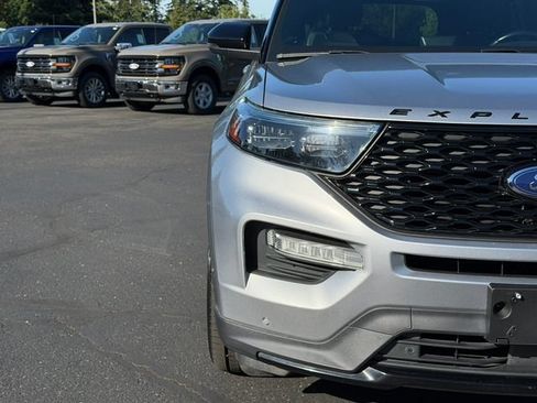 Used 2020 Ford Explorer ST w/ ST High-Performance Pack AWD/4WD image 8