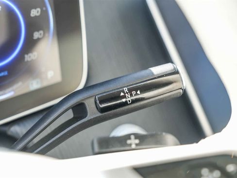 Used 2024 Mercedes-Benz EQE 350+ SUV image 18