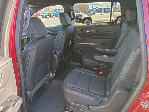 New 2026 Chevrolet Traverse LT w/ Midnight/Sport Edition image 25