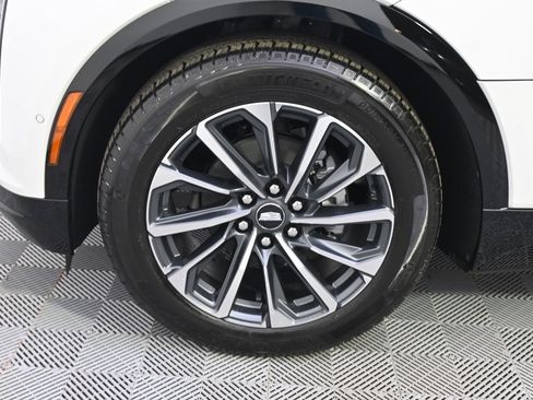 New 2025 Cadillac Lyriq Sport image 20