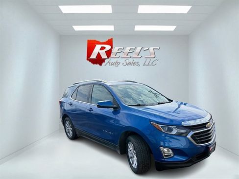 Used 2019 Chevrolet Equinox LT w/ Sun & Navigation Package image 3