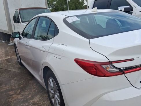 Used 2026 Toyota Camry LE FWD image 4