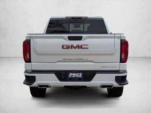 Used 2022 GMC Sierra 1500 Denali image 6