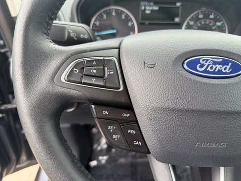 Used 2018 Ford EcoSport Titanium FWD image 15