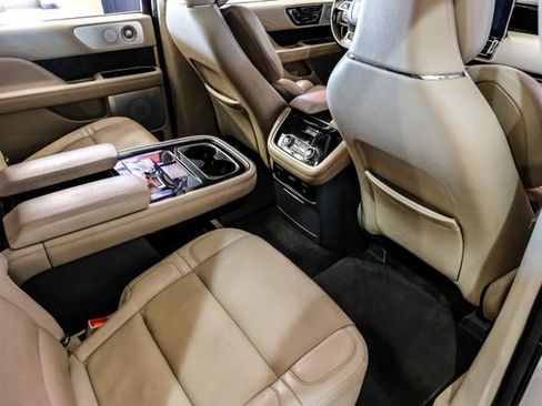 Used 2020 Lincoln Navigator L Reserve w/ Equipment Group 208A Reserve image 33