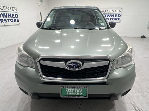 Used 2014 Subaru Forester 2.5i AWD/4WD image 3