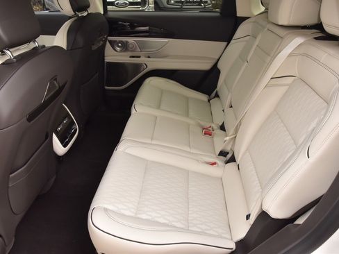 New 2026 Lincoln Nautilus Black Label w/ Jet Appearance Package image 14