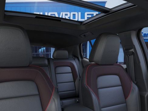 New 2025 Chevrolet Equinox EV RS image 25