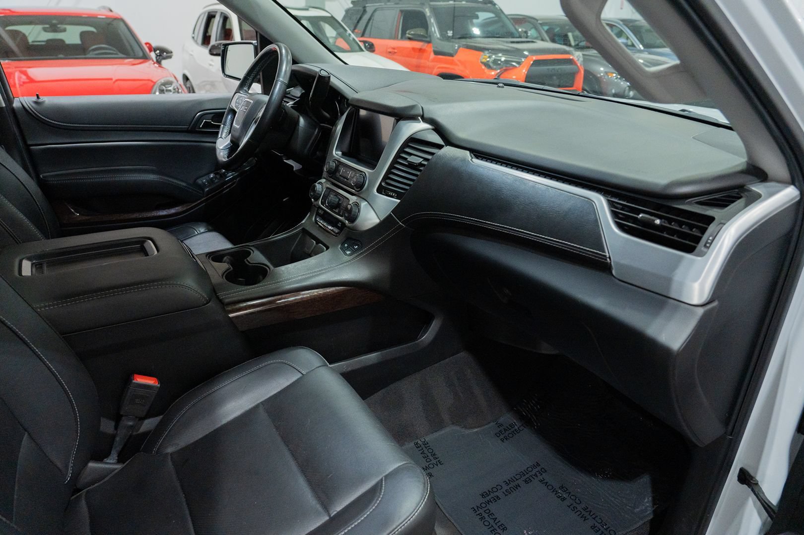 Used 2020 GMC Yukon SLT AWD/4WD image 31