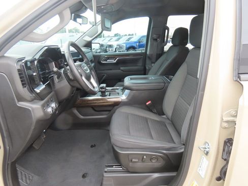 Used 2022 GMC Sierra 1500 Elevation AWD/4WD image 25