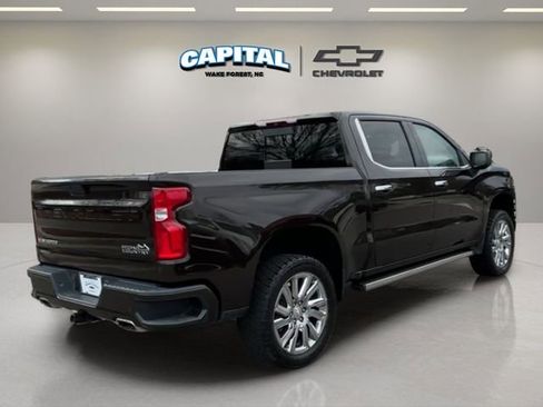Used 2019 Chevrolet Silverado 1500 High Country w/ High Country Premium Package image 5
