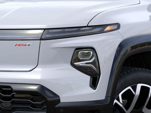 New 2024 Chevrolet Silverado EV RST image 10