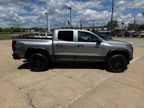 Used 2023 Chevrolet Colorado Trail Boss w/ Advanced Trailering Package AWD/4WD image 6