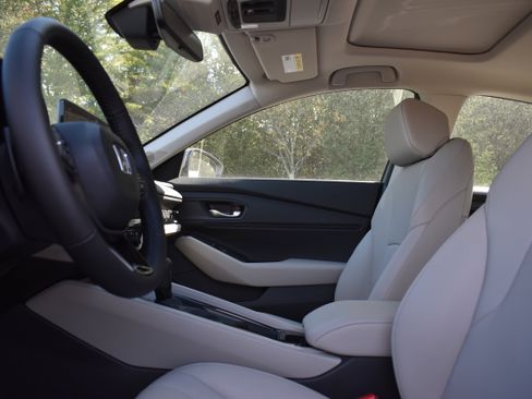 New 2026 Honda Accord EX-L image 16