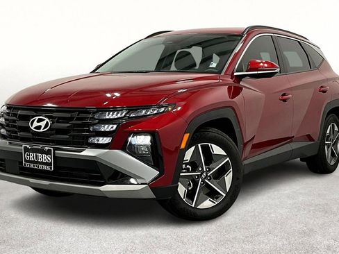 Used 2025 Hyundai Tucson SEL image 14