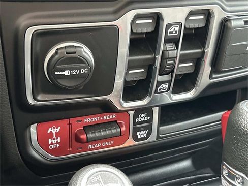 Used 2023 Jeep Wrangler Rubicon w/ Xtreme 35 Tire Package image 39