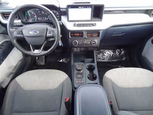 Certified 2022 Ford Maverick XLT w/ XLT Luxury Package FWD image 11