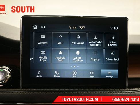 Used 2021 Lincoln Corsair Reserve w/ Elements Package AWD/4WD image 18