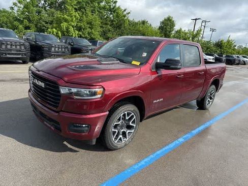 Used 2026 RAM 1500 Laramie w/ Sport Appearance Package AWD/4WD image 15