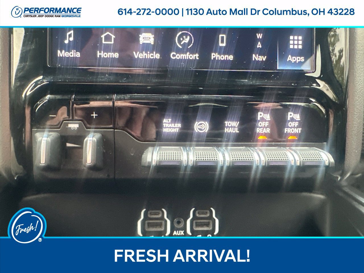 Used 2024 RAM 2500 Big Horn w/ Night Edition AWD/4WD image 26