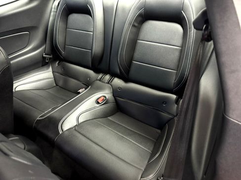 Used 2022 Ford Mustang Shelby GT500 w/ Technology Package image 14