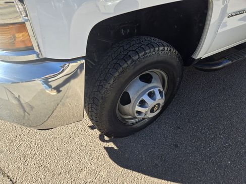 Used 2016 Chevrolet Silverado 3500 W/T w/ WT Convenience Package image 4