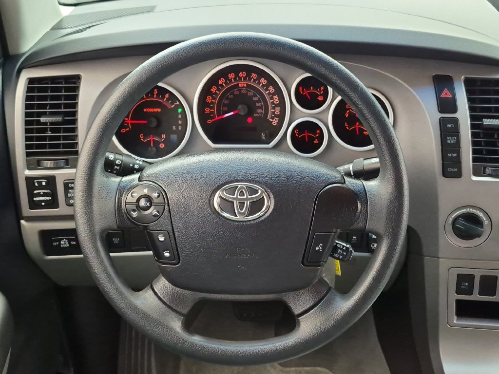 Used 2010 Toyota Tundra 4x4 Double Cab image 19