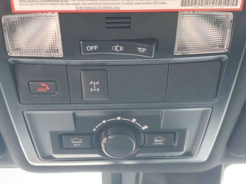 Used 2023 Toyota Tacoma TRD Off-Road AWD/4WD image 29