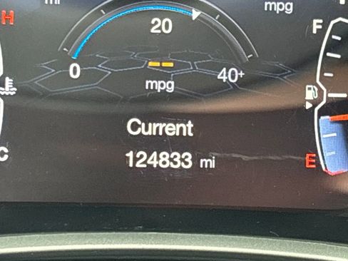 Used 2019 Jeep Compass Limited FWD image 22