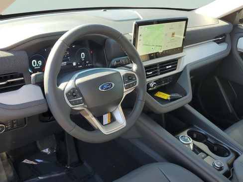 New 2026 Ford Explorer Active w/ Active Comfort Package image 18
