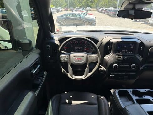 Used 2024 GMC Sierra 2500 Pro AWD/4WD image 11