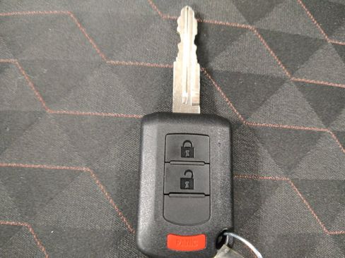 Used 2024 Mitsubishi Mirage LE FWD image 32