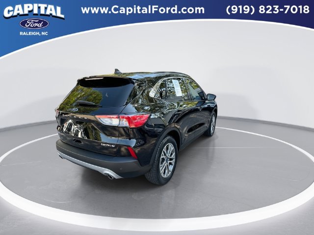 Certified 2022 Ford Escape SEL FWD image 8
