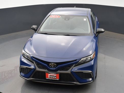 Used 2024 Toyota Camry SE w/ Convenience Package image 23