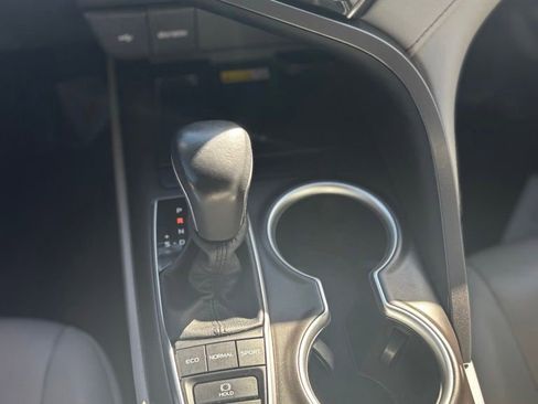 Used 2023 Toyota Camry XLE FWD image 17