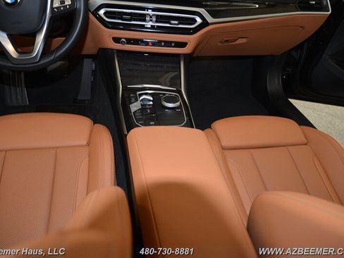 Used 2024 BMW 330i Sedan w/ Convenience Package image 18
