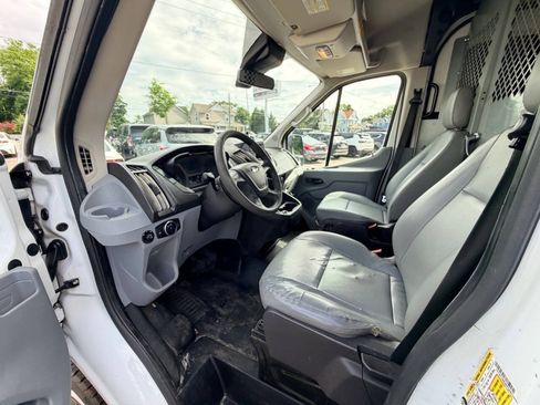 Used 2017 Ford Transit 250 130 Medium Roof RWD image 42